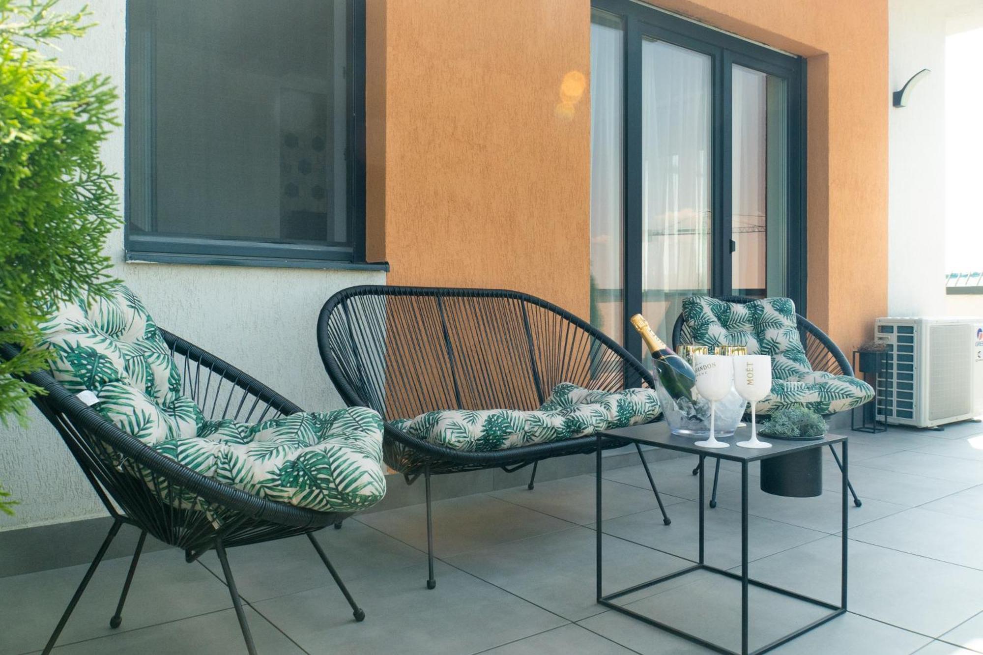Elite Penthouse - Netflix Free *